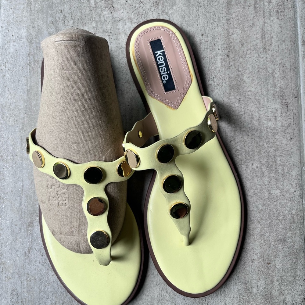 Kensie Yellow Sandals Maelie style with Metal Polka Dots NWOT